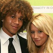 Corbin Bleu - List pictures