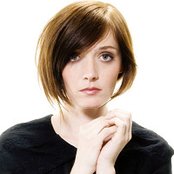 Sarah Blasko - List pictures