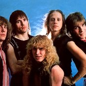 Riot - List pictures