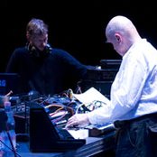 Qluster - List pictures