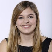 Louane - List pictures