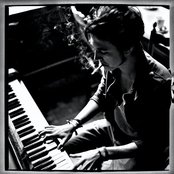 Oscar And The Wolf - List pictures