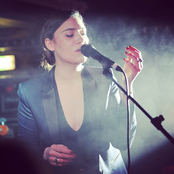 Nadine Shah - List pictures