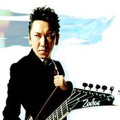 Tomoyasu Hotei - List pictures