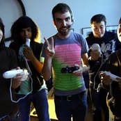 Houston Calls - List pictures