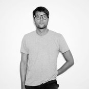 Roman Flügel - List pictures