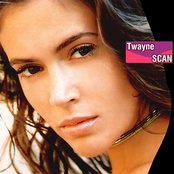 Alyssa Milano - List pictures