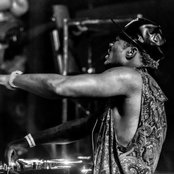 Benga - List pictures