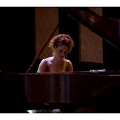 Robin Spielberg - List pictures