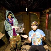 30h3 - List pictures