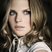Ana Johnsson - List pictures