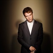 Teddy Thompson - List pictures
