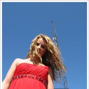 Lisa Miskovsky - List pictures