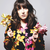 Clarice Falcão - List pictures