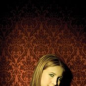 Christine Evans - List pictures