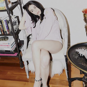 Kristin Kontrol - List pictures