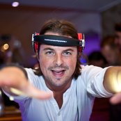 Axwell - List pictures
