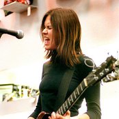 Juliana Hatfield - List pictures