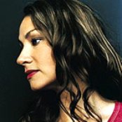 Joan Osborne - List pictures