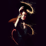 Kiiara - List pictures