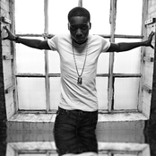 Loick Essien - List pictures