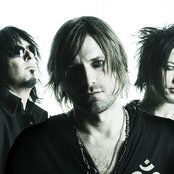 Sixx: A.m. - List pictures