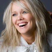 Anna Puu - List pictures