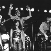 Mothers Finest - List pictures