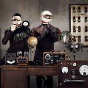 Gravitonas - List pictures