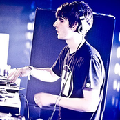Netsky - List pictures