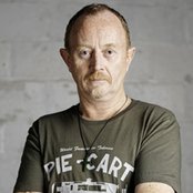 Dave Dobbyn - List pictures
