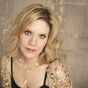 Alison Krauss - List pictures