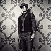 Toby Mac - List pictures