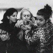 7 Year Bitch - List pictures