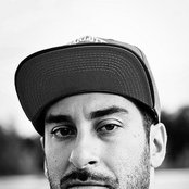 Armand Van Helden - List pictures