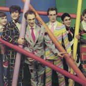 Split Enz - List pictures