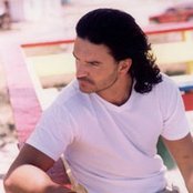 Ricardo Arjona - List pictures