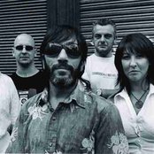 Mártires Del Compás - List pictures