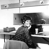 Dionne Warwick - List pictures