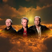 Grand Illusion - List pictures