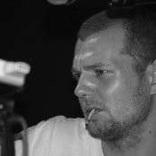 Matt Elliott - List pictures