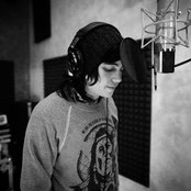 Kellin Quinn - List pictures