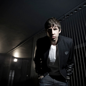 Example - List pictures