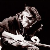 Nils Lofgren - List pictures