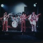 Redbone - List pictures