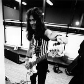 Steve Harris - List pictures