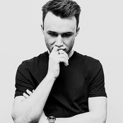 Metrik - List pictures