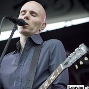 Ashes Divide - List pictures