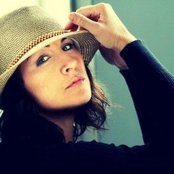 Rebecca Lavelle - List pictures