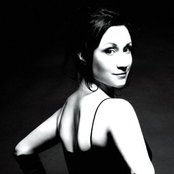 Holly Cole - List pictures